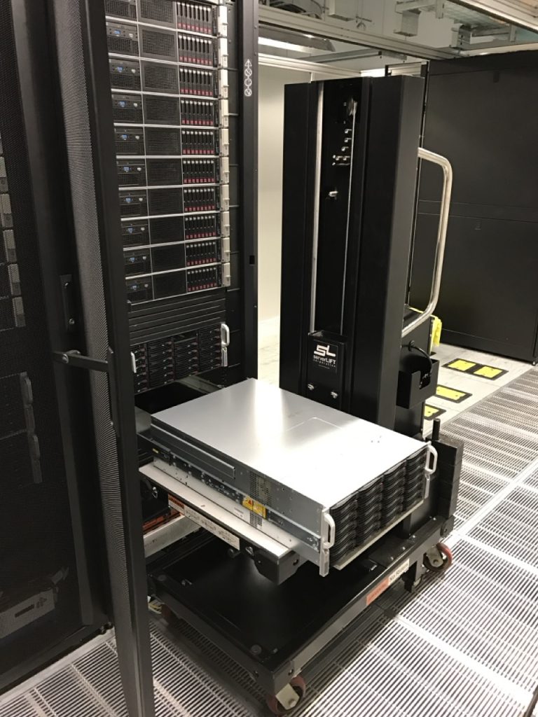 serverlift being used to extract supermicro hard drive array