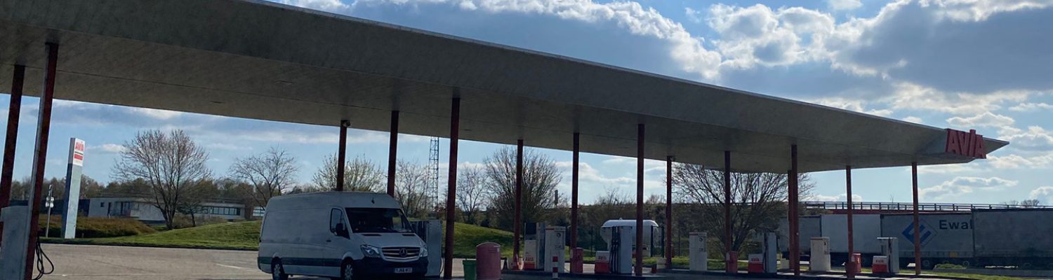 DataMove van at station during last-minute onsite data erasure trip to France